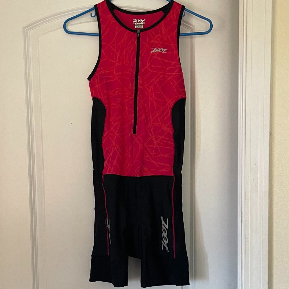 Woman's Zoot triathelon performance racesuit